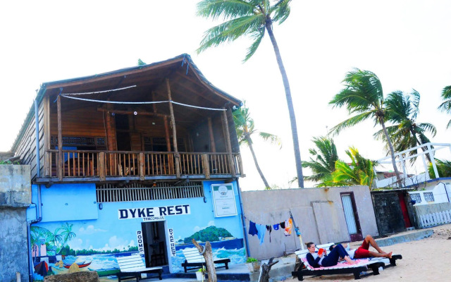 Dyke rest