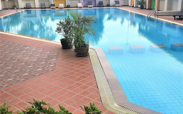 Swimming Pool View Spacious Studio 5 Min To Beach