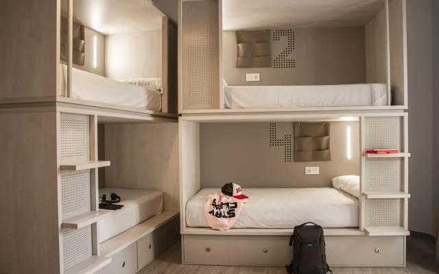 Room00 Salvador Hostel