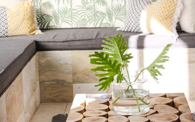 The New National Lodge & Conference