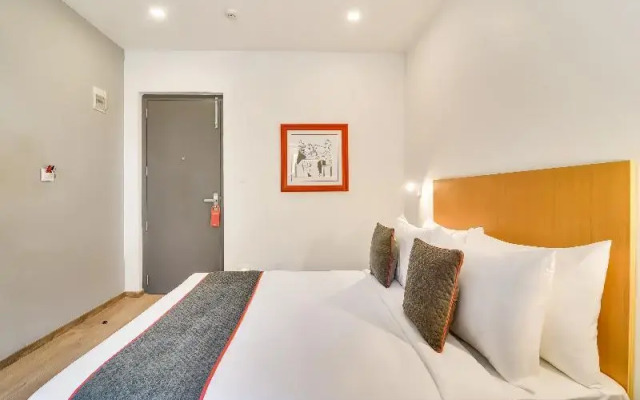 OYO Townhouse 238 Ulssor