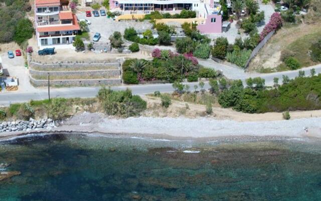 Thalassa House Apartments