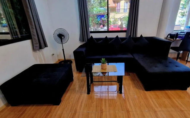 3 Bedrooms 2 Storey House!