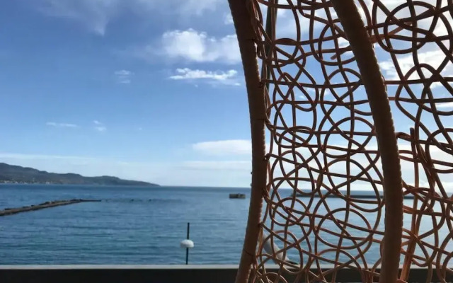 Seafront Kalamata Haven - Blue Luxury Suite