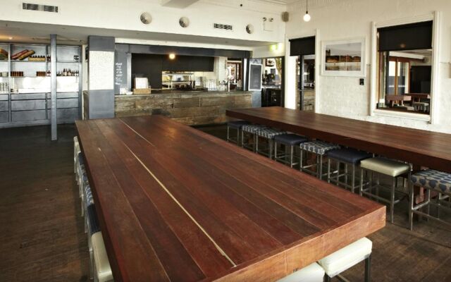 Stay at Hotel Steyne