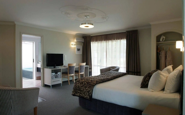 Silver Fern Rotorua Suites & Spa