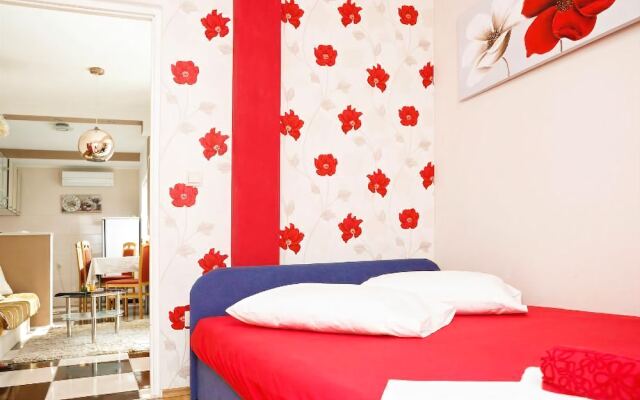 Apartments Jela
