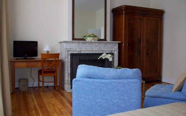 B&B First Class Bouilliot