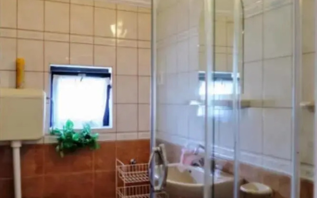 Apartment- 4 1 2 in Zalakaros