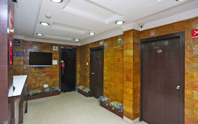 OYO 988 Hotel Metropolis Inn