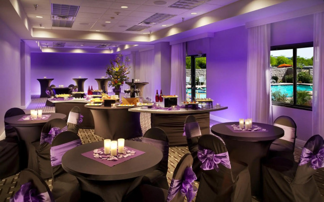 Radisson Hotel Phoenix Airport