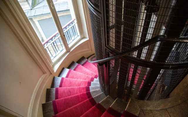 Secret Villiers I Stylish 2 Bed Apt in Villiers