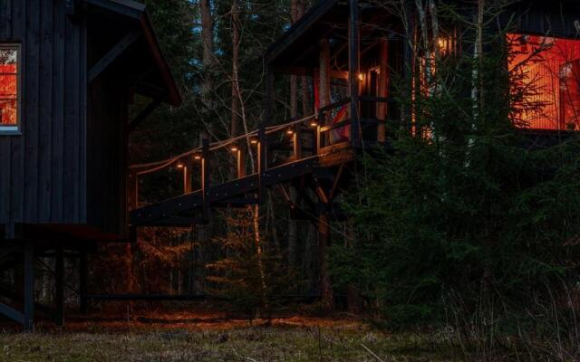 Sambliku Treehouse