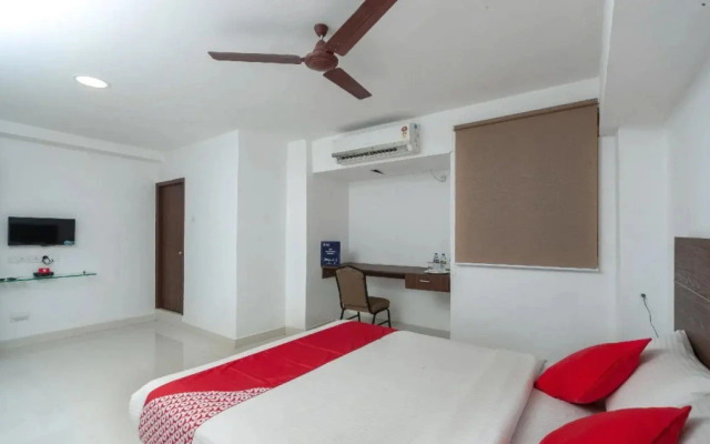 OYO Flagship 14396 Tambaram Railway Station