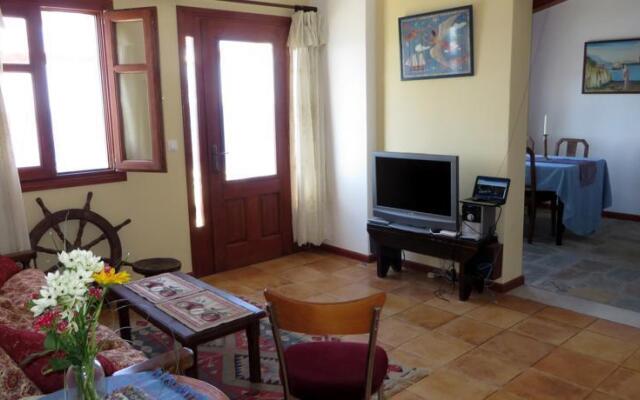 Villa Ikaros