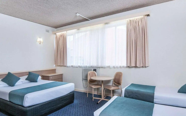 Comfort Inn Regal Park, North Adelaide