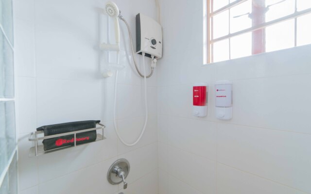 RedDoorz Plus @ Starhomes Olivianville