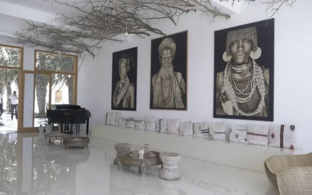 Mansa Marina Hotel