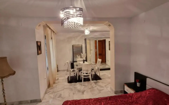 Tsar Simeon, 2 bedroom, living room and fireplace