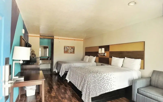 Scottish Inns & Suites Shenandoah Woodlands Mall