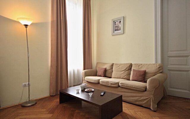 RiverView Apartments