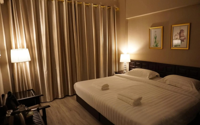 TARIS ART HOTEL PHRAE (SHA Extra Plus)