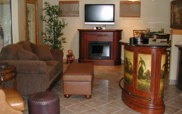 Beachfront at Vesuvius