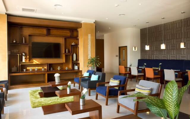 Hampton Inn & Suites by Hilton Paraiso