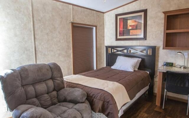 Cuero Oilfield Housing