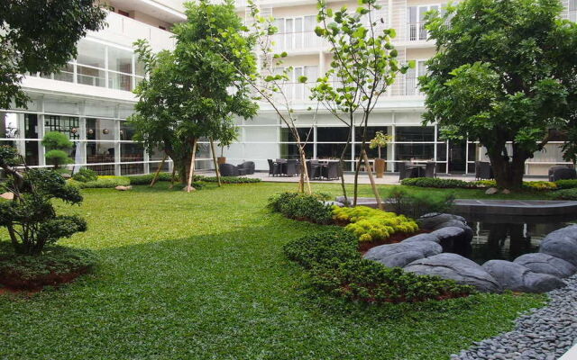 Treepark Serviced Apartment Karawang