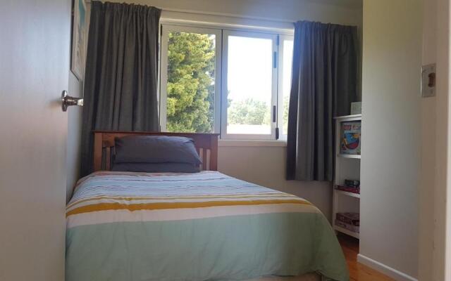 Thistle Do Beach Bach