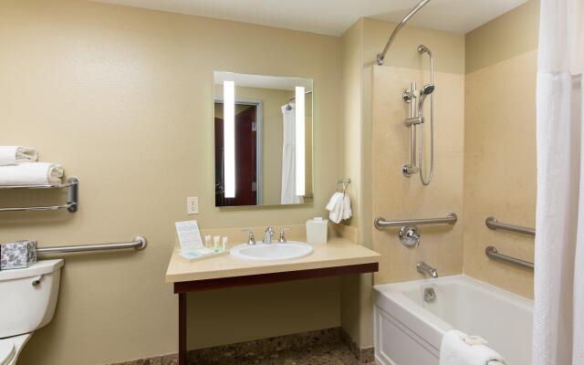 Staybridge Suites: Las Vegas - Stadium District