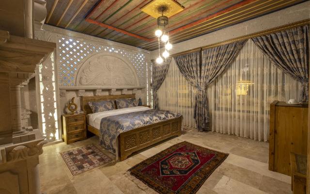 Underground Cave Suites