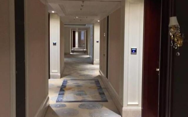 Bihu Hotspring Resort