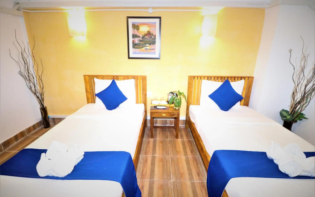 Grand Elevation Hotel