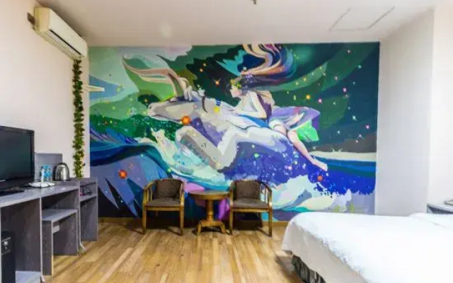 Pandora Fashion Hotel (Yanji Yanbian University West Market Branch)