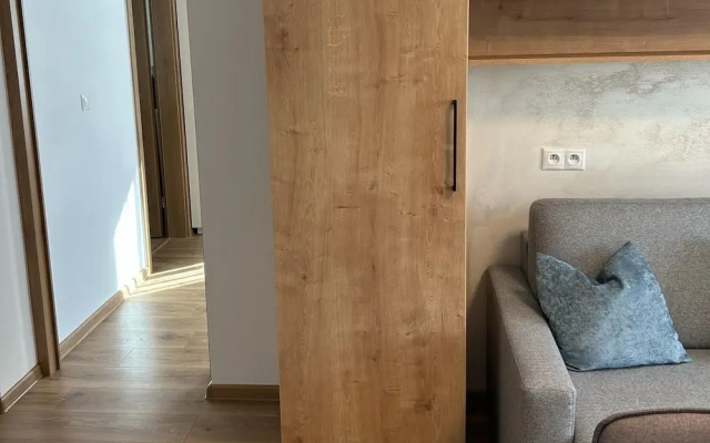 Apartment With ski Lift Right Outside the Door