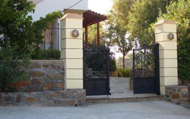 Zorbas Apartments