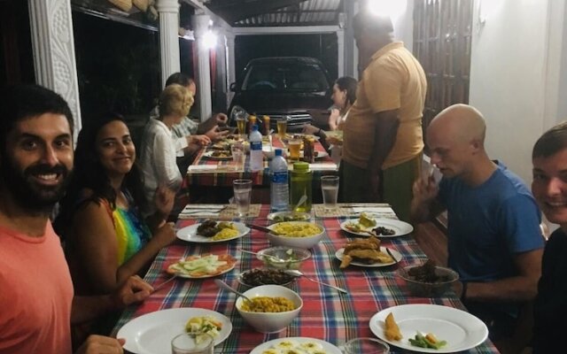 Lal HomeStay