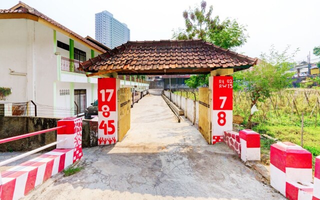 OYO 93229 P3 Guest House