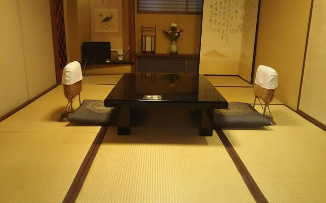 Yadoya Kikokuso