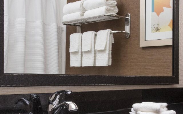 Fairfield Inn & Suites Quincy