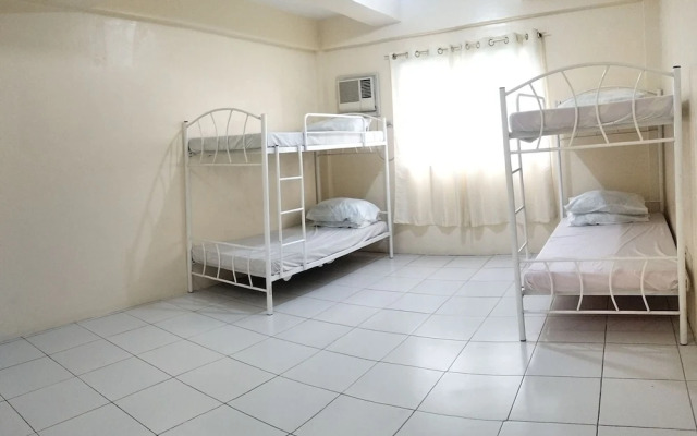 OYO 800 Ddd Habitat Dormtel Bacolod