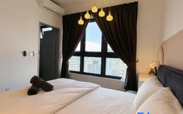 M Vertica KL City 4 Bedroom Fully Air-Con Suite