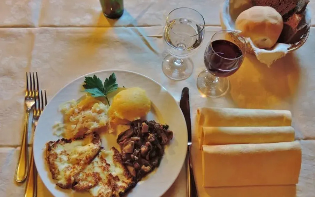 Albergo Ombrettola