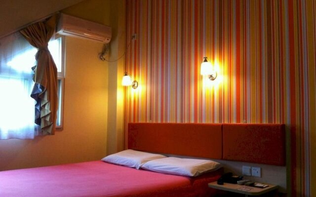 Home Inn (Hefei Wealth Square)