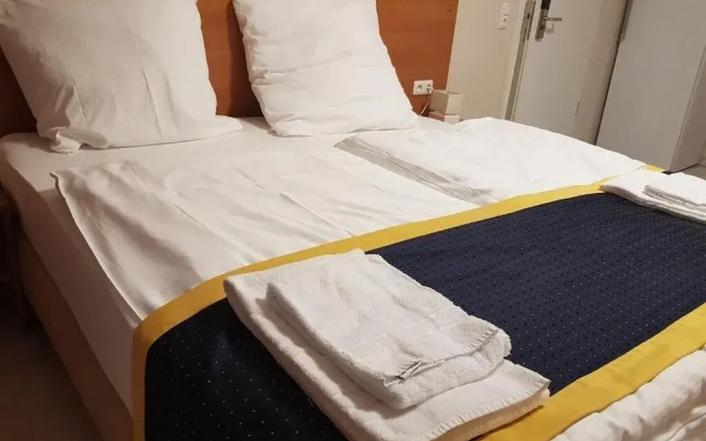 Hotel Emiliana am Bahnhof