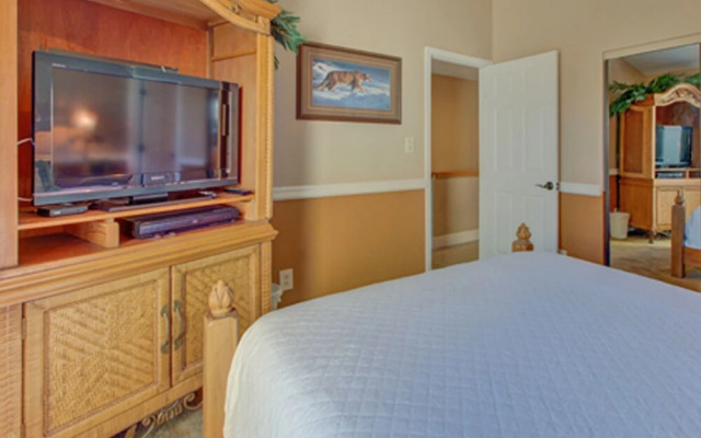 Mainsail Townhome 01