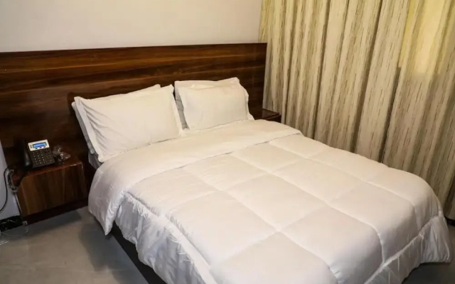 Deyina Beach Hotel
