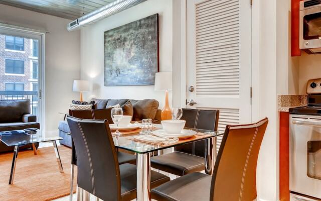 Global Luxury Suites at Whetstone Way